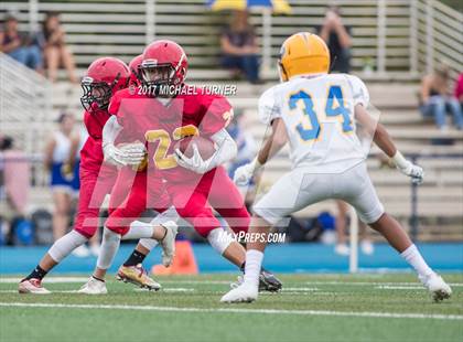 Thumbnail 1 in Sutter @ Chico photogallery.