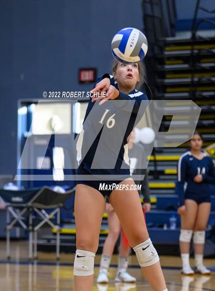 Thumbnail 1 in Rio Americano @ Vista del Lago photogallery.