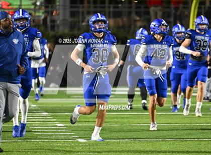 Thumbnail 1 in Weiss vs. Barbers Hill (UIL 5A D1 Football Regional Semifinal) photogallery.