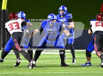 Thumbnail 2 in Weiss vs. Barbers Hill (UIL 5A D1 Football Regional Semifinal) photogallery.