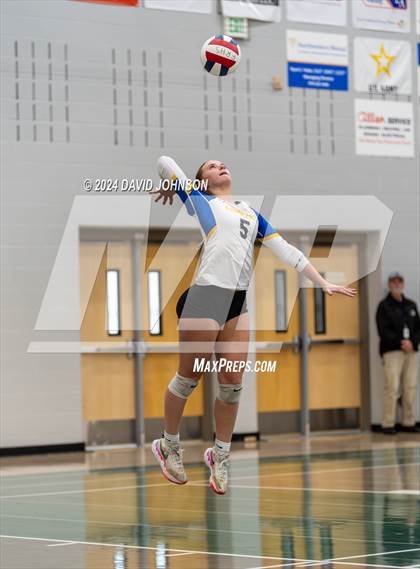 Thumbnail 1 in Rampart vs. Rangeview (CHSAA 5A Region 5) photogallery.