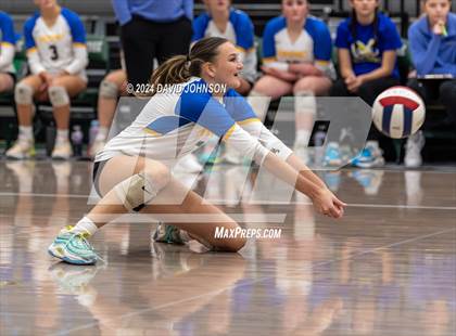 Thumbnail 1 in Rampart vs. Rangeview (CHSAA 5A Region 5) photogallery.