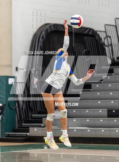 Thumbnail 2 in Rampart vs. Rangeview (CHSAA 5A Region 5) photogallery.