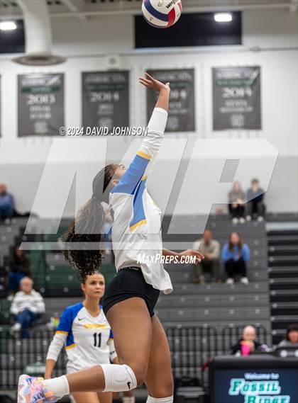 Thumbnail 1 in Rampart vs. Rangeview (CHSAA 5A Region 5) photogallery.