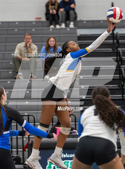 Thumbnail 2 in Rampart vs. Rangeview (CHSAA 5A Region 5) photogallery.