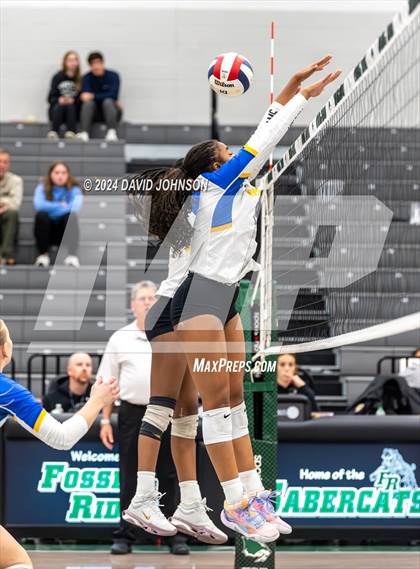 Thumbnail 2 in Rampart vs. Rangeview (CHSAA 5A Region 5) photogallery.