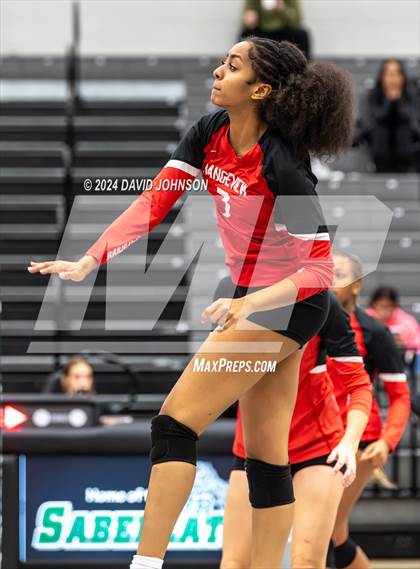 Thumbnail 2 in Rampart vs. Rangeview (CHSAA 5A Region 5) photogallery.