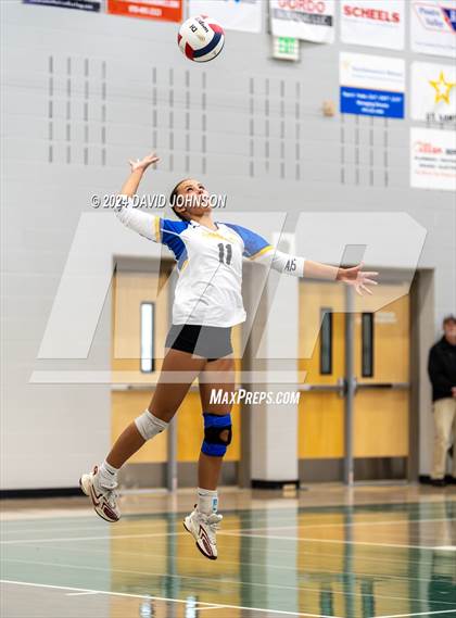 Thumbnail 2 in Rampart vs. Rangeview (CHSAA 5A Region 5) photogallery.