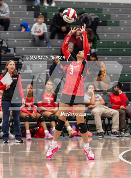 Thumbnail 3 in Rampart vs. Rangeview (CHSAA 5A Region 5) photogallery.