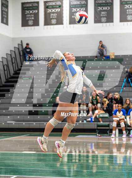 Thumbnail 3 in Rampart vs. Rangeview (CHSAA 5A Region 5) photogallery.