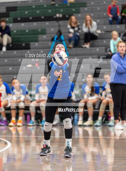 Thumbnail 3 in Rampart vs. Rangeview (CHSAA 5A Region 5) photogallery.