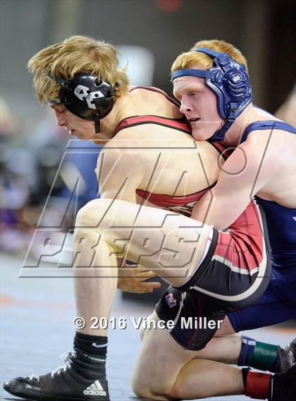Thumbnail 1 in WIAA 3A Championships (Preliminary Rounds)  photogallery.