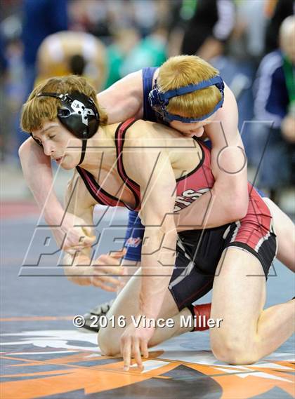 Thumbnail 2 in WIAA 3A Championships (Preliminary Rounds)  photogallery.