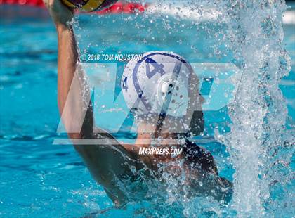 Thumbnail 1 in Mira Costa vs Agoura (D2 Showcase) photogallery.