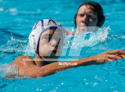 Thumbnail 1 in Mira Costa vs Agoura (D2 Showcase) photogallery.
