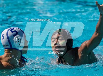 Thumbnail 3 in Mira Costa vs Agoura (D2 Showcase) photogallery.