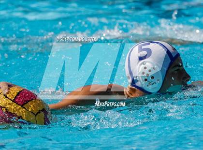 Thumbnail 3 in Mira Costa vs Agoura (D2 Showcase) photogallery.