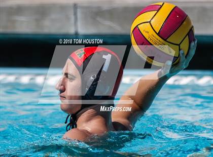 Thumbnail 3 in Mira Costa vs Agoura (D2 Showcase) photogallery.