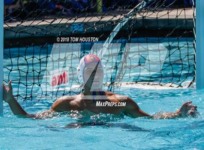 Thumbnail 2 in Mira Costa vs Agoura (D2 Showcase) photogallery.