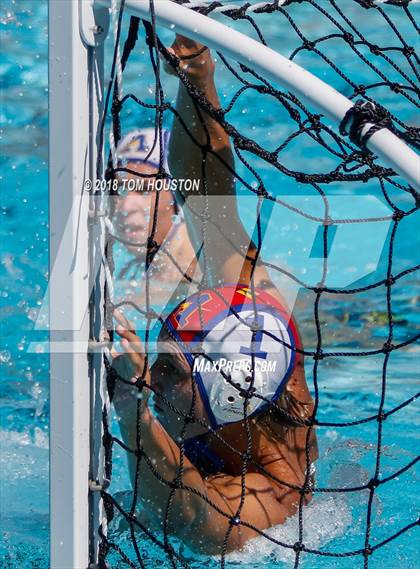 Thumbnail 1 in Mira Costa vs Agoura (D2 Showcase) photogallery.