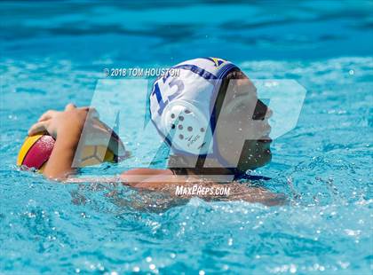 Thumbnail 1 in Mira Costa vs Agoura (D2 Showcase) photogallery.