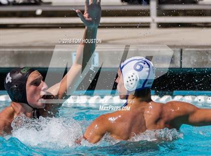 Thumbnail 1 in Mira Costa vs Agoura (D2 Showcase) photogallery.