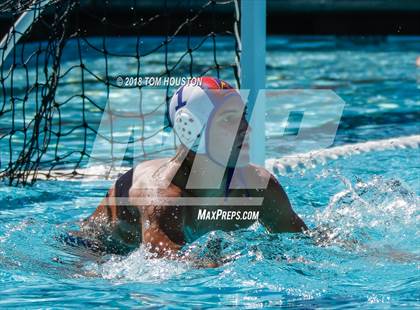 Thumbnail 2 in Mira Costa vs Agoura (D2 Showcase) photogallery.