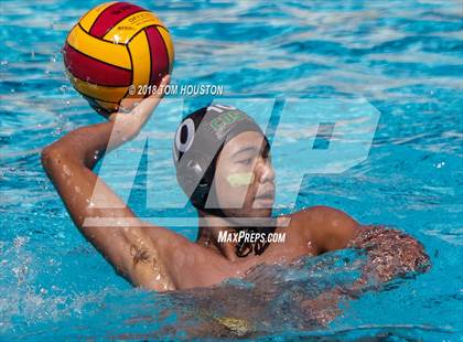 Thumbnail 2 in Mira Costa vs Agoura (D2 Showcase) photogallery.