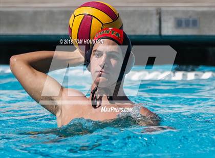 Thumbnail 2 in Mira Costa vs Agoura (D2 Showcase) photogallery.