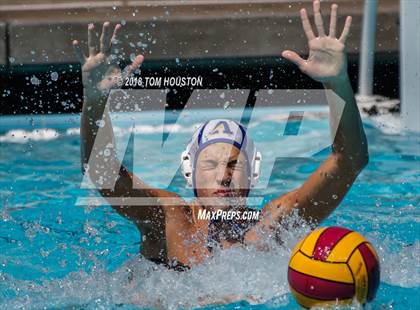 Thumbnail 3 in Mira Costa vs Agoura (D2 Showcase) photogallery.