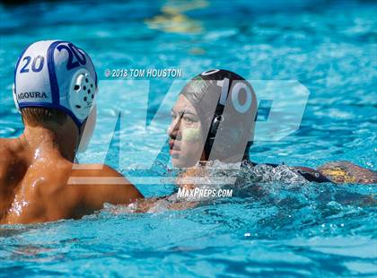 Thumbnail 1 in Mira Costa vs Agoura (D2 Showcase) photogallery.
