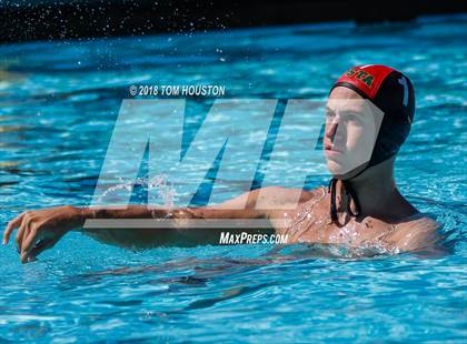 Thumbnail 2 in Mira Costa vs Agoura (D2 Showcase) photogallery.