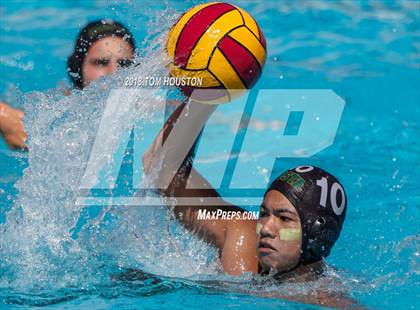 Thumbnail 2 in Mira Costa vs Agoura (D2 Showcase) photogallery.