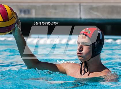 Thumbnail 2 in Mira Costa vs Agoura (D2 Showcase) photogallery.
