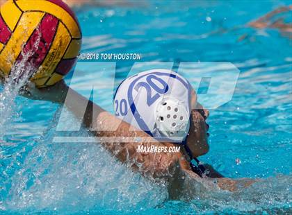 Thumbnail 2 in Mira Costa vs Agoura (D2 Showcase) photogallery.