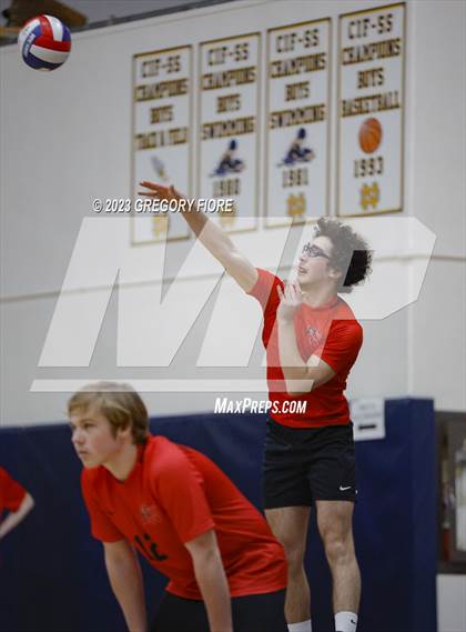 Thumbnail 2 in Harvard-Westlake @ Notre Dame (SO) photogallery.