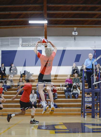 Thumbnail 2 in Harvard-Westlake @ Notre Dame (SO) photogallery.