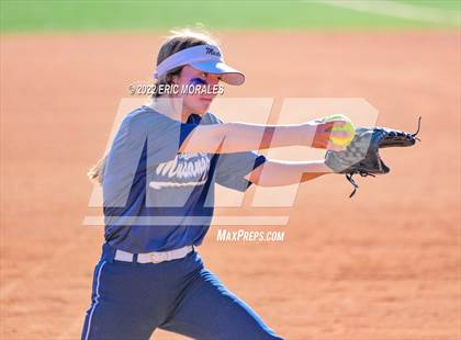Thumbnail 3 in San Dieguito Academy vs Escondido Charter (CIF-SDS D4 Semifinal) photogallery.