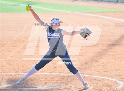 Thumbnail 3 in San Dieguito Academy vs Escondido Charter (CIF-SDS D4 Semifinal) photogallery.