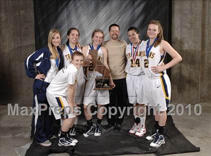 Thumbnail 3 in Poly vs. Oak Ridge (CIF State D1 Award Photos) photogallery.