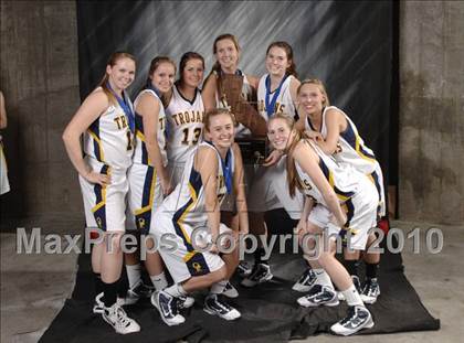 Thumbnail 1 in Poly vs. Oak Ridge (CIF State D1 Award Photos) photogallery.