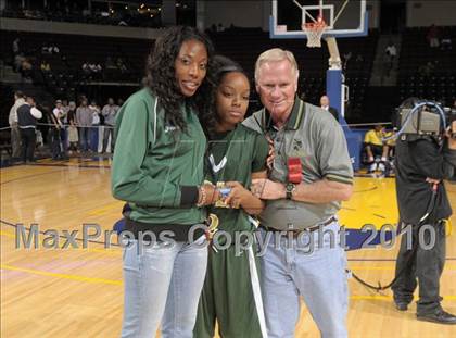 Thumbnail 3 in Poly vs. Oak Ridge (CIF State D1 Award Photos) photogallery.
