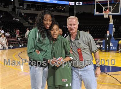Thumbnail 1 in Poly vs. Oak Ridge (CIF State D1 Award Photos) photogallery.