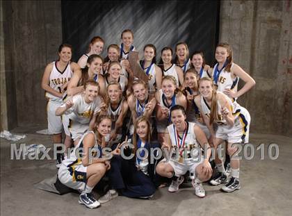 Thumbnail 2 in Poly vs. Oak Ridge (CIF State D1 Award Photos) photogallery.