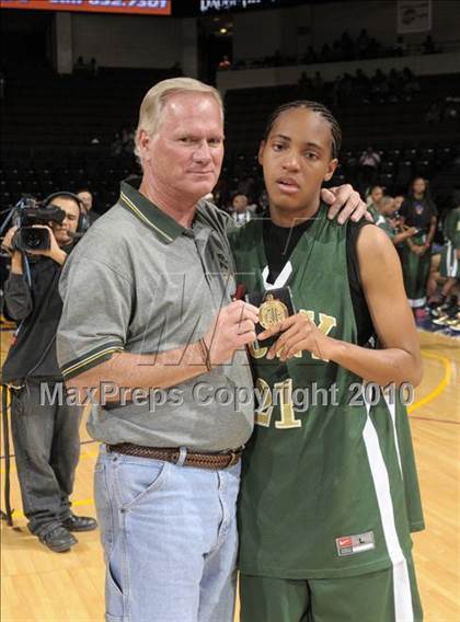 Thumbnail 3 in Poly vs. Oak Ridge (CIF State D1 Award Photos) photogallery.
