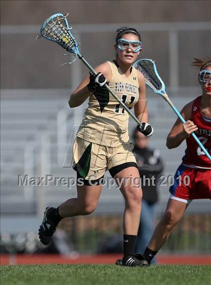 Thumbnail 2 in Rush-Henrietta vs. Fairport photogallery.