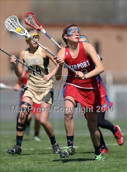 Thumbnail 3 in Rush-Henrietta vs. Fairport photogallery.