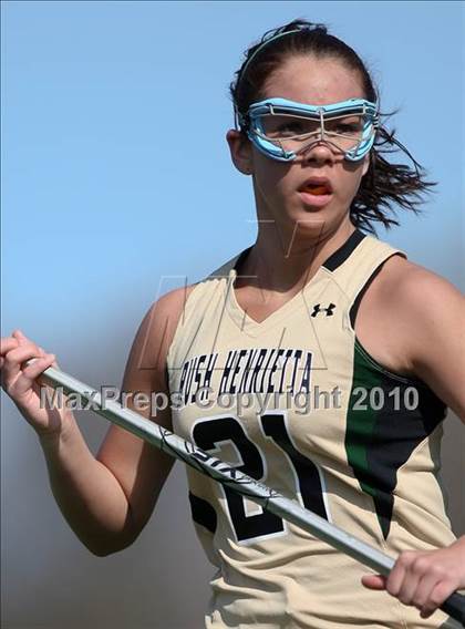 Thumbnail 2 in Rush-Henrietta vs. Fairport photogallery.