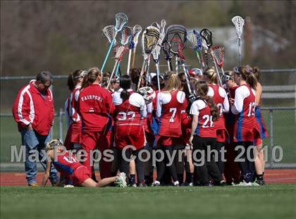 Thumbnail 2 in Rush-Henrietta vs. Fairport photogallery.
