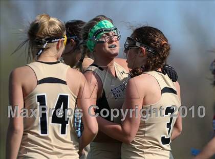 Thumbnail 2 in Rush-Henrietta vs. Fairport photogallery.